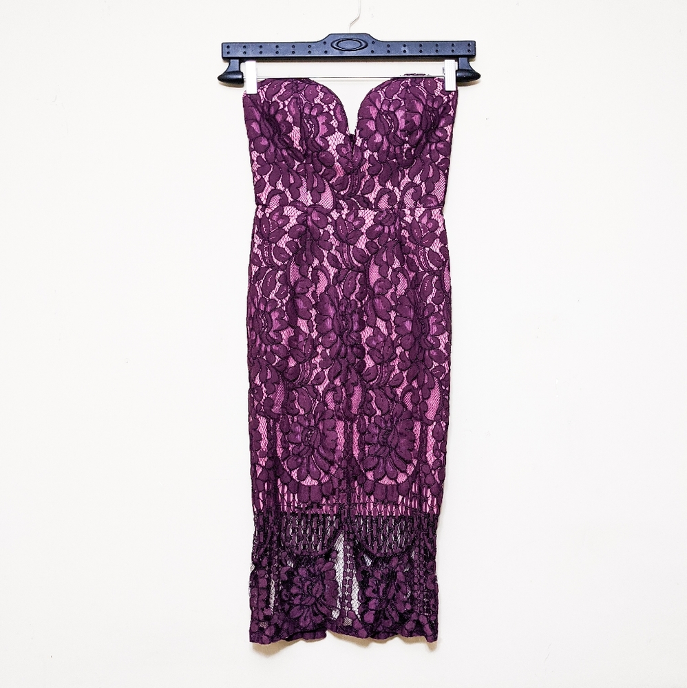 Maroon lace bodycon dress